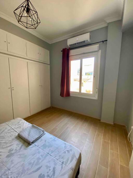 Cozy Flat Korydallos Apartment